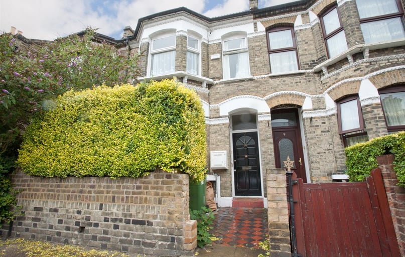 Elcot Avenue, Peckham, London - Image 1